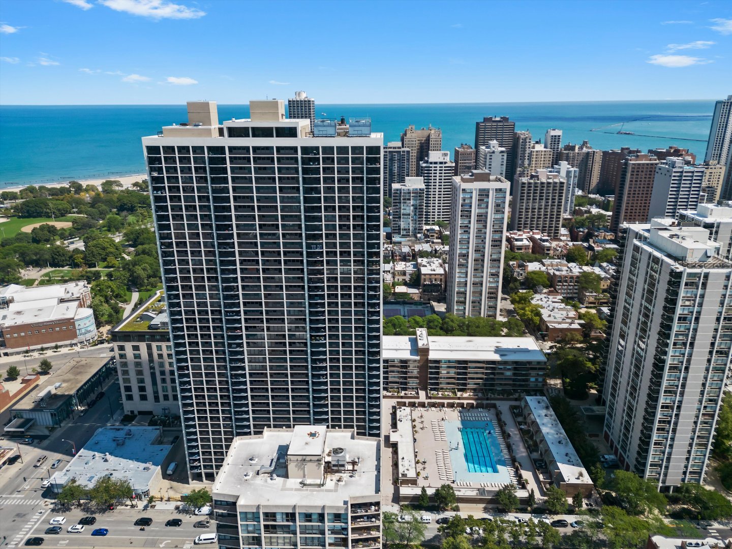 About Sandburg Village Homes